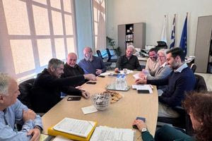 Συνάντηση του Δήμαρχου Ηρακλείου με φορείς και τον πρόεδρο της ΟΕΣΚ