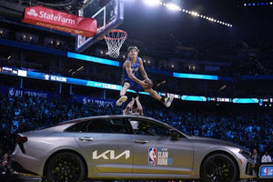 Ο απίστευτος ΜακΚλανγκ έκανε «three-peat» στον διαγωνισμό καρφωμάτων του ΝΒΑ (vid)