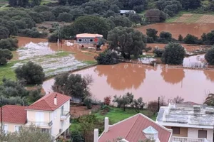 Κεφαλονιά: Πλημμυρισμένα σπίτια, περιουσίες χαμένες κάτω από τόνους νερού και κάτοικοι σε απόγνωση
