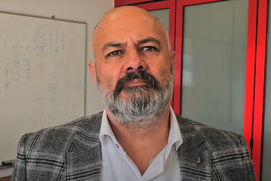 «Aδιανόητο να πιστεύουμε ότι ένα μέλι που κοστίζει 4 ως 6 ευρώ το κιλό είναι αυθεντικό»