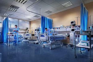 Ψάχνουν προσωπικό για  να ανοίξουν τις κλειστές ΜΕΘ