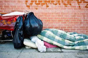 Θεσσαλονίκη: Νεκρός άστεγος αλλοδαπός μέσα σε εγκαταλελειμμένη κατοικία