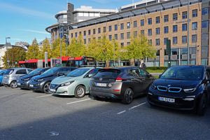 Η πρώτη χώρα στον κόσμο που θα εξαλείψει τα βενζινοκίνητα