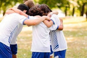 Τι προσφέρουν τα ομαδικά σπορ στην παιδική ηλικία