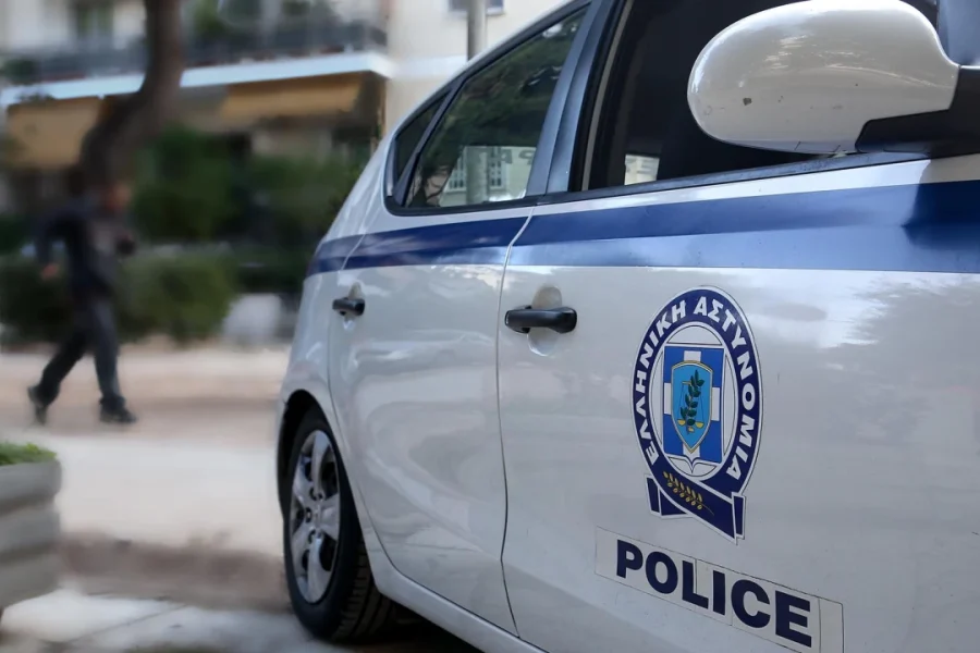 Καλλιθέα: Ληστεία σε βάρος 18χρονου από συμμορία ανηλίκων