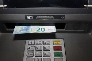 Εβδομάδα πληρωμών: Συντάξεις, εφάπαξ και επιδόματα από ΕΦΚΑ – ΔΥΠΑ