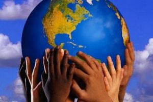 Εμείς και οι άλλοι