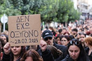 Μέρα ιστορίας με το ημερολόγιο να γράφει 28η Φεβρουαρίου! Για ποιους διαδηλώνουμε και για ποιους δεν διαδηλώνουμε!