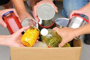 Εφτά τρόποι για να εξοικονομήσετε χρήματα αξιοποιώντας τα τρόφιμα που έχετε σπίτι