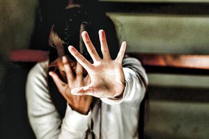 Hράκλειο: Κατήγγειλε τον 17χρονο γιο της ότι την χτύπησε!