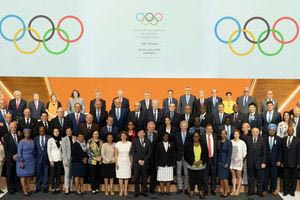 Απόβαση «Αθανάτων» στην Ελλάδα – Στη Μεσσηνία εκλέγεται ο νέος πρόεδρος της ΔΟΕ