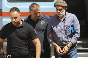 Διακοπή στη δίκη Κορκονέα – Παραιτήθηκε η συνήγορός του μετά από έντονη αντιπαράθεση με την Ζωή Κωνσταντοπούλου