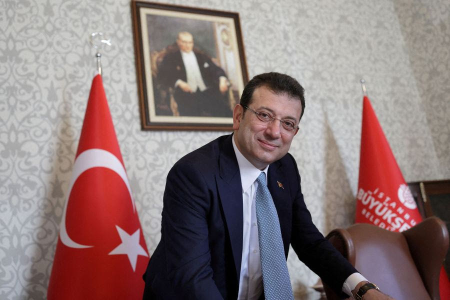 Τουρκία: Ο Εκρέμ Ιμάμογλου καταγγέλλει με ανάρτηση ότι συνελήφθη ο δικηγόρος του