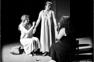 «Φίνιστ, ο Σταυραετός» από τη Θεατρική Ομάδα Queen Bees