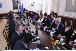 Κυριάκος Μητσοτάκης: Ξεκινά επισκέψεις στα υπουργεία – Οι προτεραιότητες στους μπλε φακέλους των υπουργών