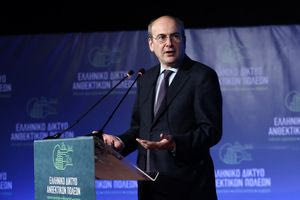 Κ. Χατζηδάκης για εξορύξεις Nότια της Κρήτης: Είναι μια εθνική επιτυχία