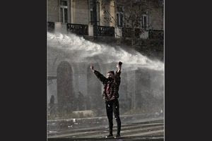 Με την αύρα του παλλαϊκού ξεσηκωμού