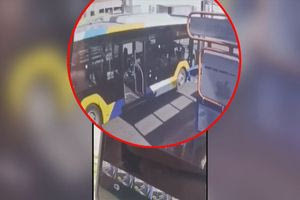 Βίντεο ντοκουμέντο από την επίθεση στο Κορωπί – Γνωστός στις Αρχές ο άνδρας που τραυμάτισε αστυνομικούς και πολίτη