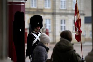 Δανία: Στα χακί οι γυναίκες από το καλοκαίρι του 2026 – Ενα χρόνο νωρίτερα η υποχρεωτική στράτευση