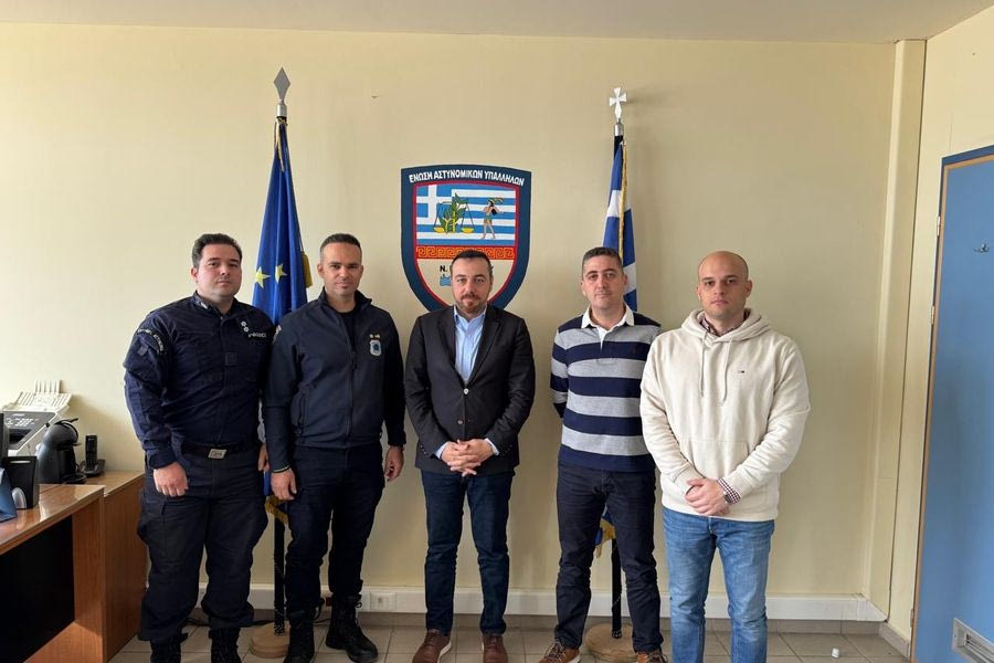 Με τους Αστυνομικούς του Ηρακλείου συναντήθηκε ο Φραγκίσκος Παρασύρης