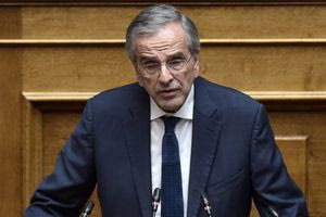 Απέχει από τη ψηφοφορία ο Αντώνης Σαμαράς- «Η κυβέρνηση απέτυχε»