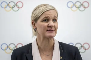 Η Κίρστι Κόβεντρι, πρώτη γυναίκα πρόεδρος της ΔΟΕ