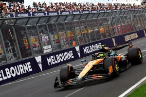 Φόρμουλα Ενα : Η McLaren το 1-2 στις θέσεις εκκίνησης στην Αυστραλία