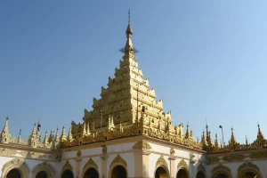 Σεισμός στη Μιανμάρ: Κατέρρευσε το ιστορικό Βασιλικό Παλάτι στο Μανταλάι