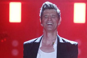 Σάκης Ρουβάς: «Την πρώτη φορά που τραγούδησα στη Θεσσαλονίκη έγινε σεισμός»