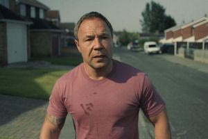 Adolescence: Πώς γυρίστηκαν τα εντυπωσιακά μονοπλάνα της νέας σειράς που σαρώνει στο Netflix