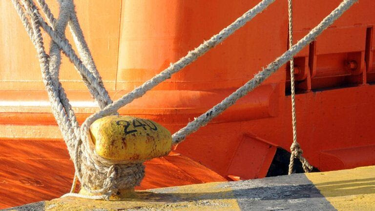 Απαγορευτικό απόπλου από Πειραιά, Ραφήνα και Λαύριο – Ποια δρομολόγια δεν θα γίνουν