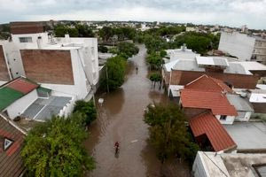 Πλημμύρες στην Αργεντινή: Ο πρόεδρος Μιλέι κηρύσσει 3ήμερο εθνικό πένθος