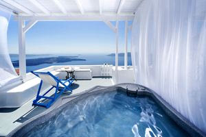 Ώθηση στα έσοδα του τουρισμού δίνουν τα ξενοδοχεία των 3 – 5 αστέρων