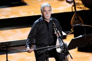 Συναυλία με τον Βασίλη Σκουλά στον Μοχό