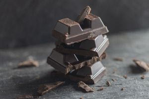 Η χειρότερη ώρα μέσα στη μέρα για να φας μαύρη σοκολάτα