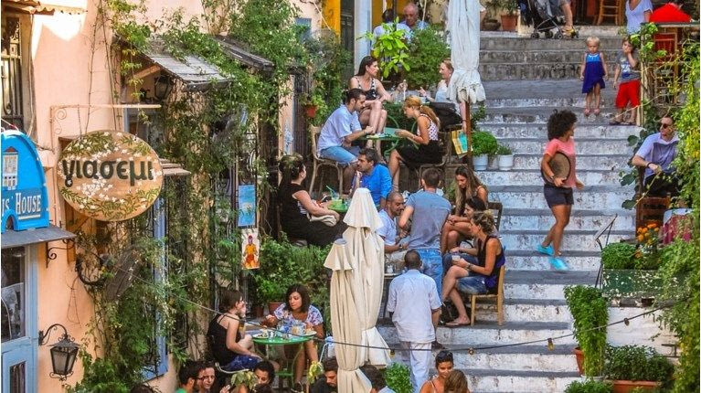 «Γιασεμί»: Τέλος εποχής για το πιο θρυλικό μαγαζί της Πλάκας