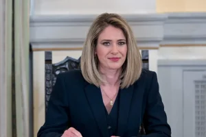 Αννα Ευθυμίου: «Είχα τρεις αποβολές» αποκαλύπτει η νέα υφυπουργός Εργασίας και Κοινωνικής Ασφάλισης
