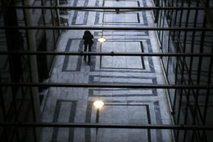 Πώς «χάνονται» περίπου μισό εκατομμύριο άνεργοι από το σύστημα μέτρησης