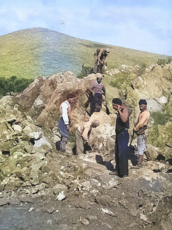 Πολύ σκληρές τότε κάποιες δουλειές