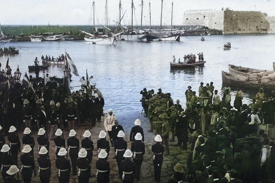 H άφιξη του Ύπατου Αρμοστή Αλέξανδρου Ζαίμη