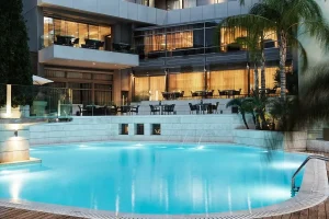 Guidelines for Tourism Professionals on Responsible Water Use This Season