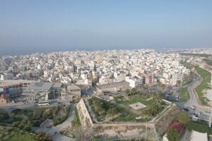 Μόνο μία στις δέκα οικοδομικές άδειες ελέγχεται