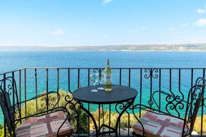 Τι ψάχνουν οι ξένοι αγοραστές στην Κρήτη – Πόσο πληρώνουν για το “δεύτερο τους σπίτι” στο νησί