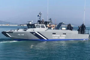 Στους Καλούς Λιμένες μεταφέρονται οι μετανάστες που εντοπίστηκαν νότια της Κρήτης