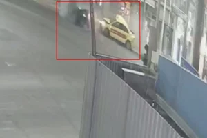 Τροχαίο στη Θηβών: Βίντεο ντοκουμέντο από τη θανάσιμη σύγκρουση – Νεκρός οδηγός ταξί, τρεις τραυματίες