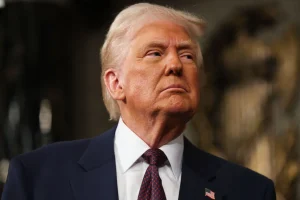 Απόφαση πλήγμα για τον Τραμπ – Παρατάθηκε μέχρι τις 12 Απριλίου η απαγόρευση απέλασης Βενεζουελάνων μεταναστών