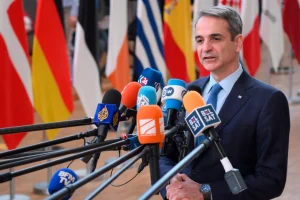 Μητσοτάκης από Βρυξέλλες: Όποιος έρχεται στη χώρα παράνομα και δεν έχει λάβει άσυλο, θα πρέπει να επιστρέφεται