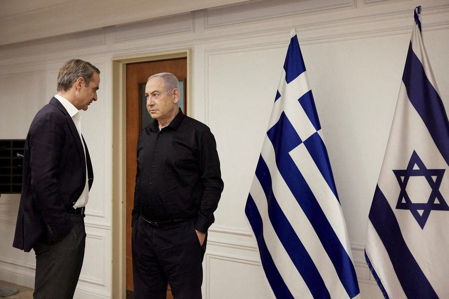 Η Ε.Ε. των… 72 ωρών, τα αποκαλυπτήρια της… επόμενης μέρας στη ΝΔ, η ζωή (εν τάφω) στο χώρο της κεντροαριστεράς και στους Αγίους Τόπους για το… καλώδιο ο Κυριάκος!