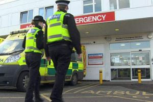 Βρετανία: Ισόβια κάθειρξη σε 29χρονο «μοναχικό λύκο» που επιχείρησε να ανατινάξει μαιευτήριο