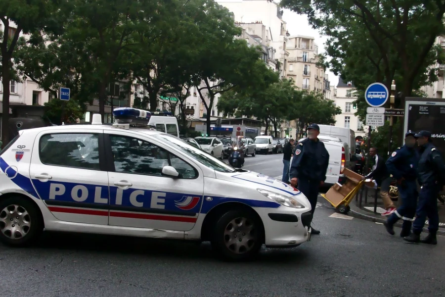 Γαλλία: Νεκρός 17χρονος σε συγκρούσεις μεταξύ αντίπαλων συμμοριών έξω από σχολείο